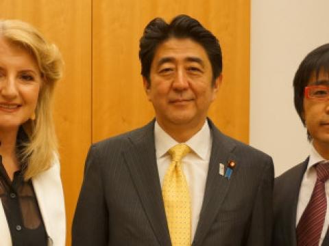 リベラル？ [安倍首相、ハフィントンポスト参加へ]